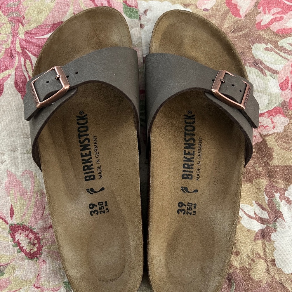Birkenstock Brown Sandals with Buckles